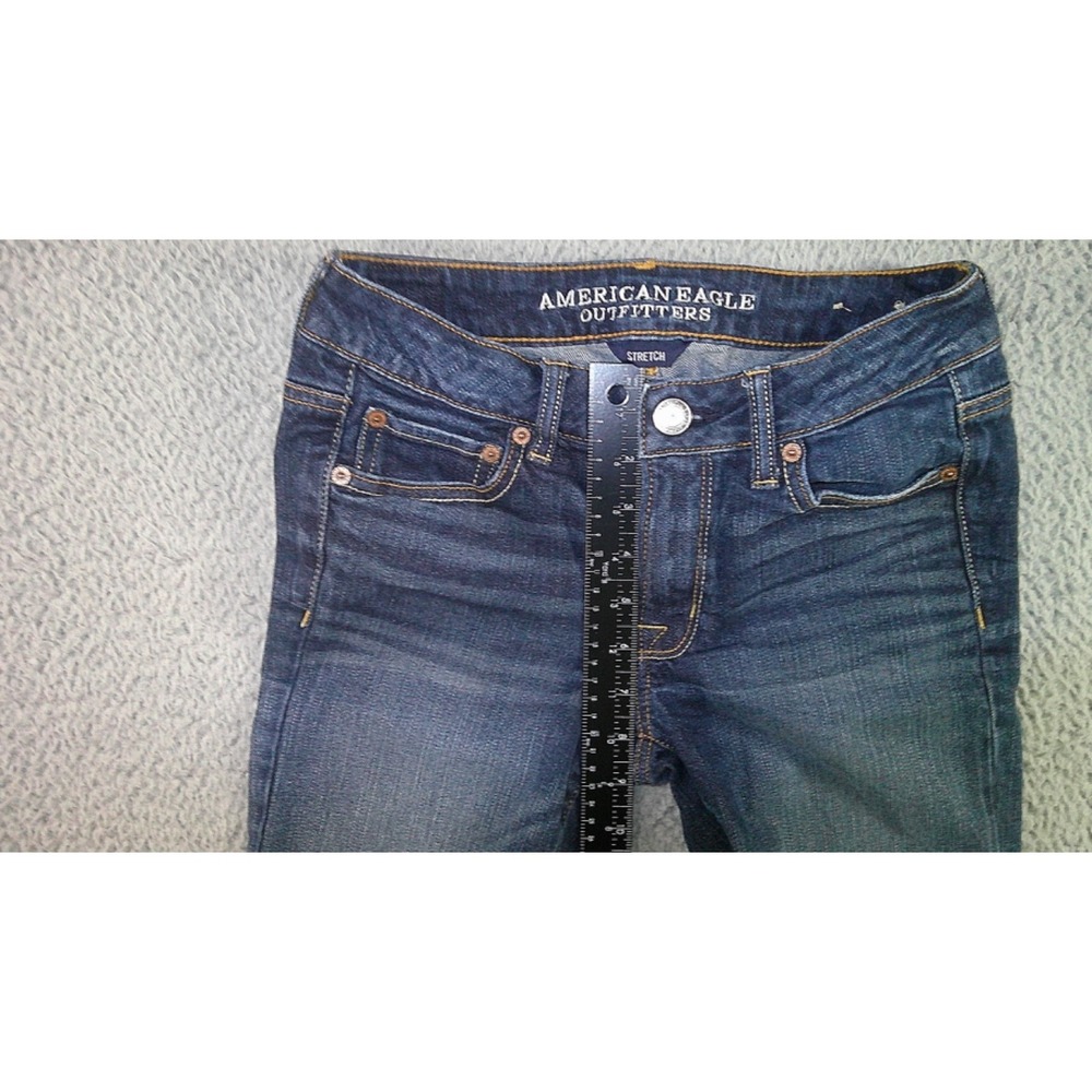 American Eagle Bermuda Shorts Women 4 Stretch‎ Low Rise Cuffed Fringe Hem Y2K - Picture 4 of 10